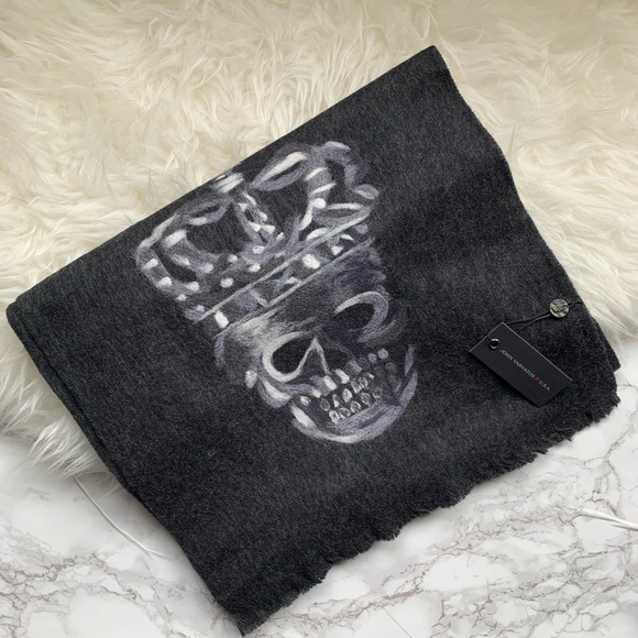 John Varvatos Skull Scarf Gray NWT  - Picture 4 of 6